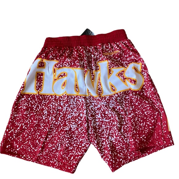 NBA Atlanta Hawks Mitchell and Ness Jumbotron sublimated shorts - Picture 2 of 8